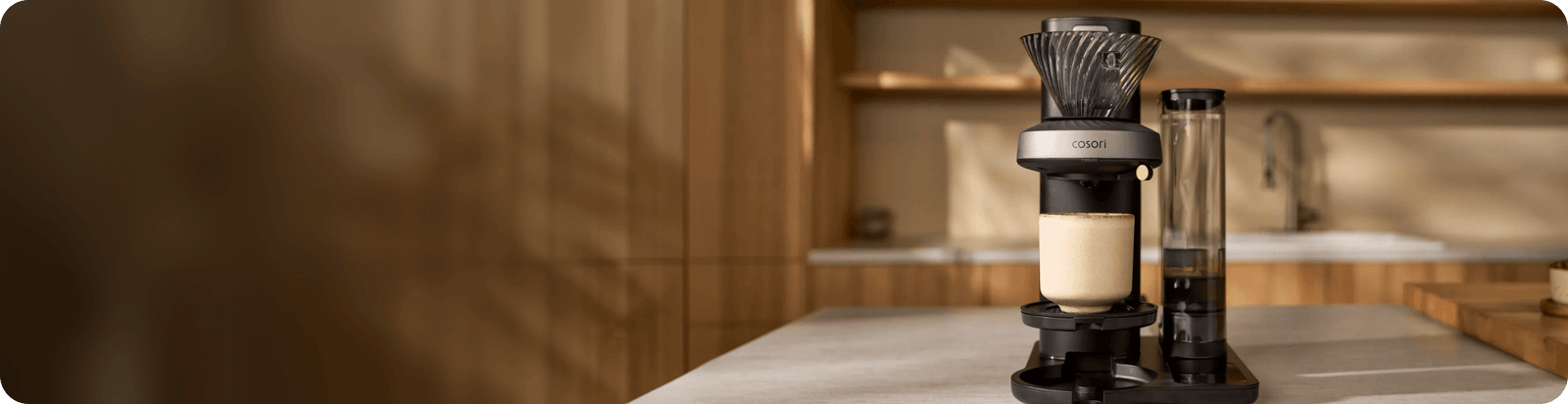 Juni coffee machine in the kitchen